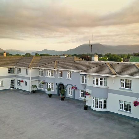 The Lodges At Castle Lodge Килларни Экстерьер фото
